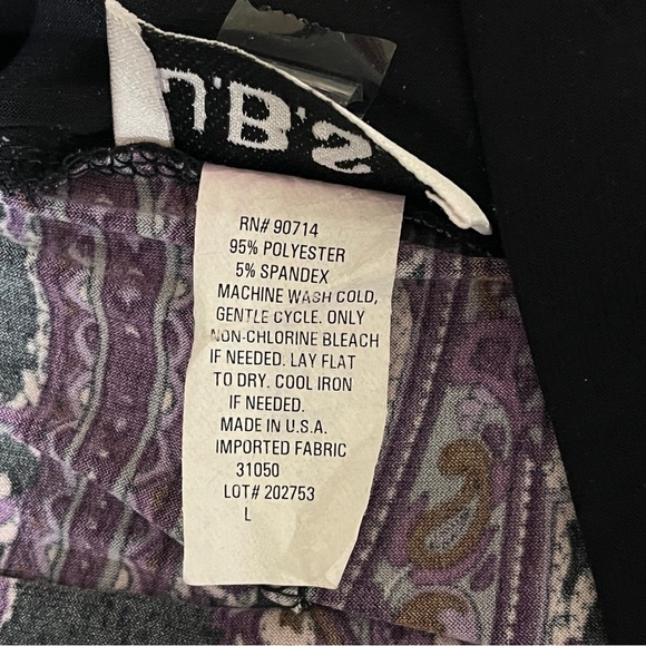 Chic Black and Purple Paisley Maxi Skirt - Picture 6 of 10